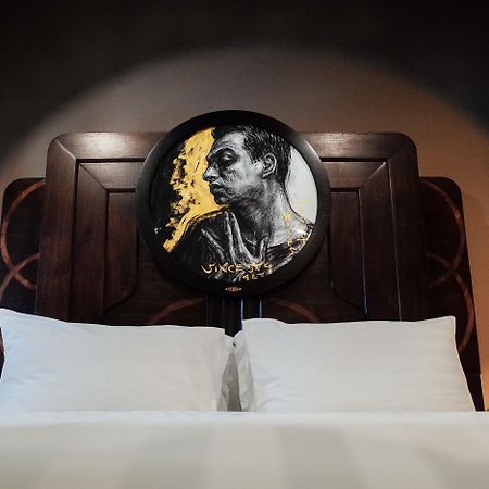 아트 마이 갤러리 님만 호텔 치앙마이  외부 사진 A bed at the hotel