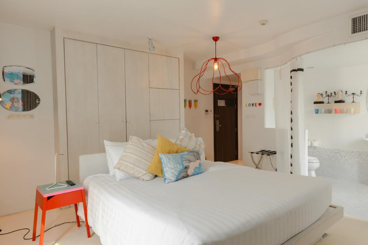 아트 마이 갤러리 님만 호텔 치앙마이  외부 사진 A bedroom in a micro apartment