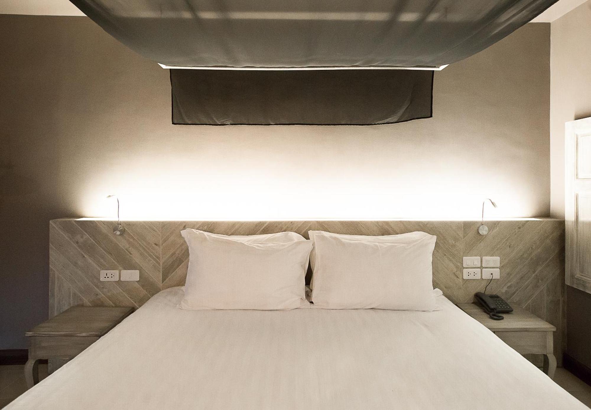 아트 마이 갤러리 님만 호텔 치앙마이  외부 사진 A bed