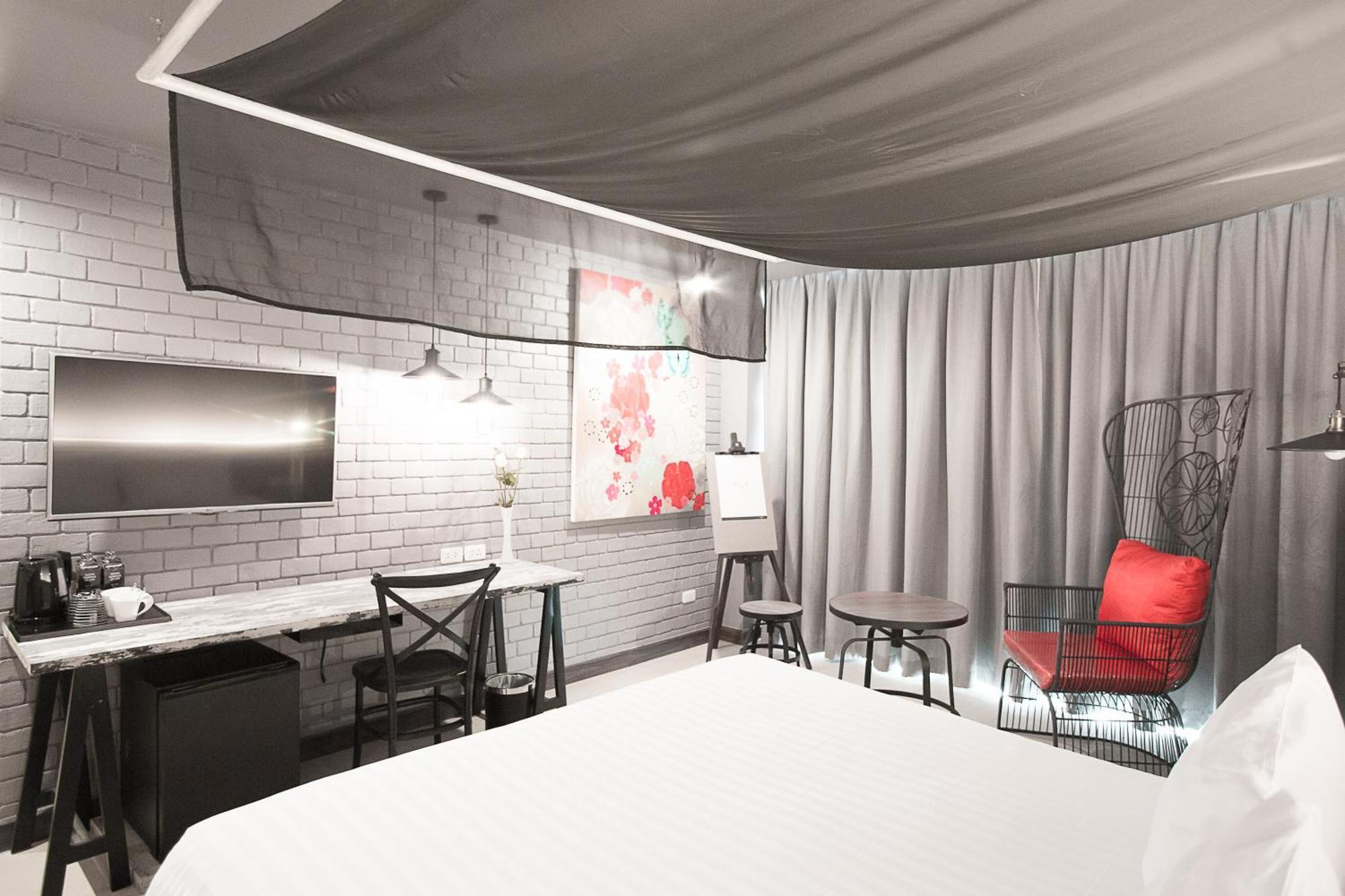 아트 마이 갤러리 님만 호텔 치앙마이  외부 사진 A room at the hotel